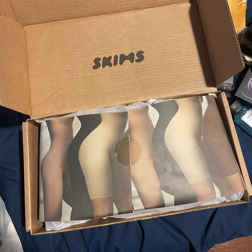 Skims cozy set